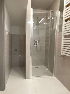 STUDIO PRZY ULICY STUDENCKA - SUTERENA - 19,33 M2