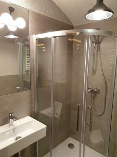 STUDIO PRZY ULICY STUDENCKA - SUTERENA - 21,96 M2
