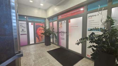 Hala i biura przy DTŚ