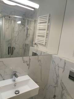 STUDIO PRZY ULICY STUDENCKA - SUTERENA - 20,53 M2