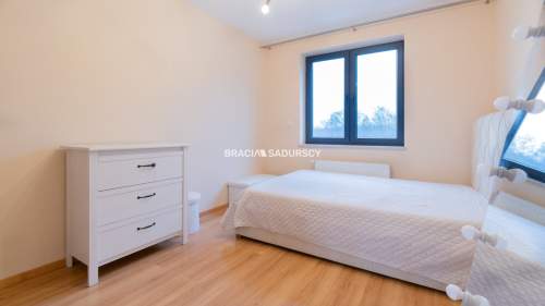 3 pokoje, miejsce parkingowe w cenie, 60m2