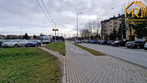 Lokal idealny pod gabinet masażu lub stomatologię