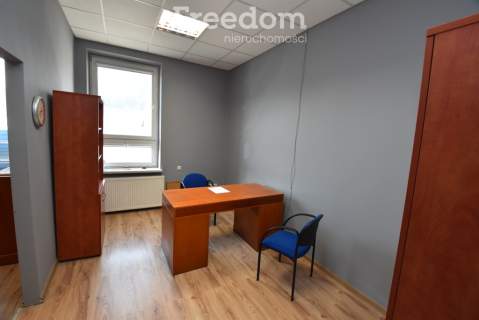 Biuro z dwoma pokojami ok.27m2