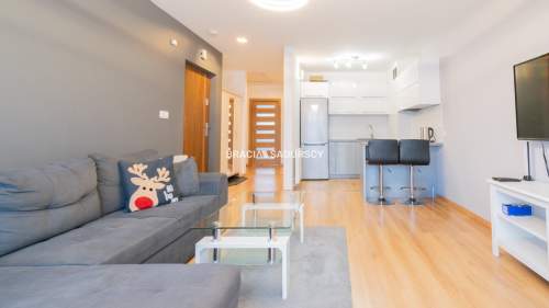 3 pokoje, miejsce parkingowe w cenie, 60m2