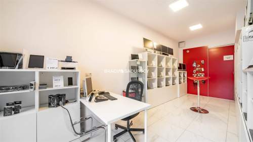 Lokal handlowy 31,4 m2, Stare Miasto 