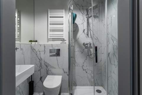STUDIO PRZY ULICY STUDENCKA - SUTERENA - 25,54 M2
