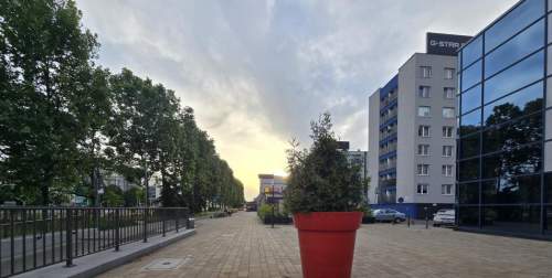 Lokal usługowo-handlowy o pow. 40 m2, Grażyńskiego