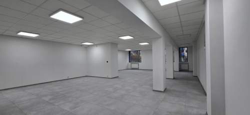 Lokal usługowo-handlowy o pow. 40 m2, Grażyńskiego