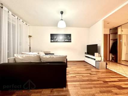 Biskupin 2 pok balkon od 08.01.2025