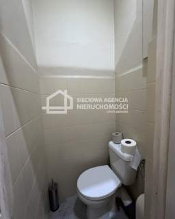 Lokal z witryną przy głównej trasie Gdy Grabówek