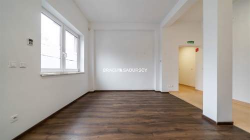 Lokal usługowo-handlowy, okolice Bronowic 