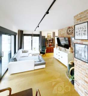 Apartament nad morzem- taras, garaż 