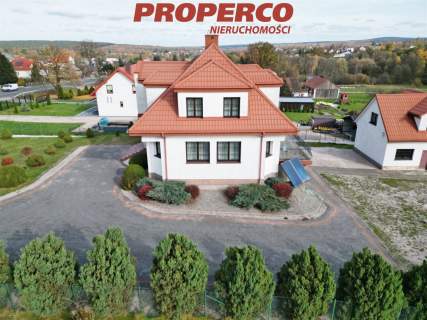 Dom 5 pokoi, 283m2, Łączna, gm Łączna.