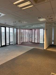 Nieruchomość komercyjna do wynajęcia, 146 m2, Warszawa