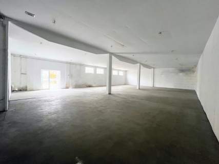 Magazyn na parterze 420 m2, Jasionka