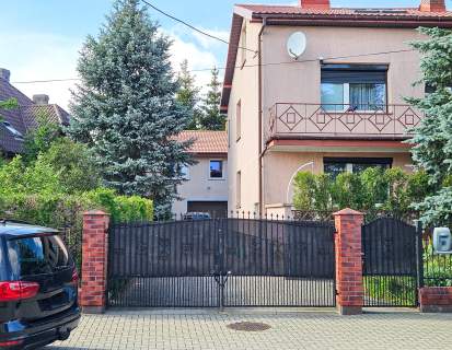 2 budynki w atrakcyjnej lokalizacji i dobrej cenie
