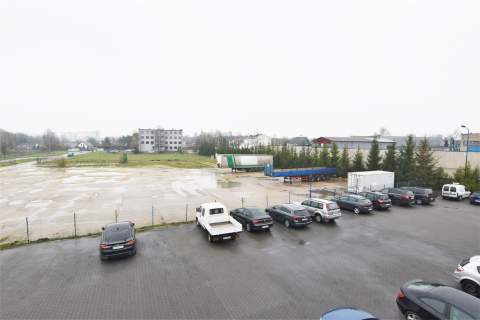 Biura - 3 pomieszczenia - 96 m2- parking, ochrona