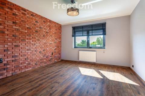 Nowoczesny dom na os. Podgrodzie, pow. 240 m2