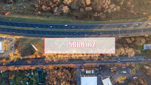 DZIAŁKA USŁUGOWA PRZY DTŚ 2492 M2