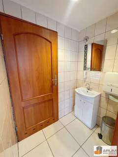Nieruchomość komercyjna na sprzedaż, 120 m2, Częstochowa