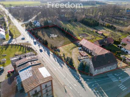 Na sprzedaż działka usługowa, centrum 38 ar