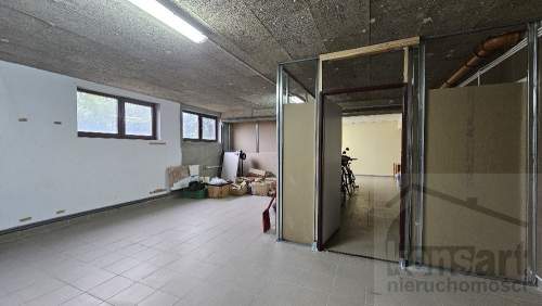 Lokal w podziemiu Apartamenty Pod Zegarem