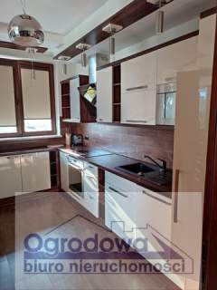 Umeblowany 3-pokojowy apartament Metro Dw Gdański