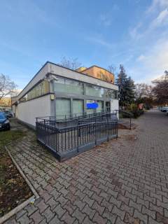 Lokal handlowo-usługowy na wynajem w centrum Konina 138m2