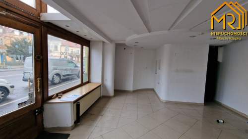 Lokal handlowo-usługowy na wynajem w centrum miast