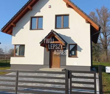 Wolnostojacy dom na sprzedaż - Przeginia Duchowna
