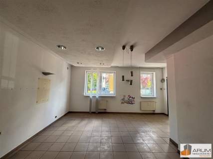 Nieruchomość komercyjna na sprzedaż, 77,5 m2, Częstochowa
