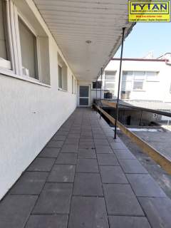 Nieruchomość komercyjna do wynajęcia, 175 m2, Łomża