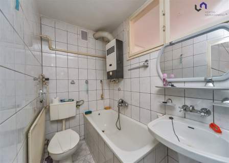 DOM Z DUŻĄ DZIAŁKA W SUPER LOKALIZACJI BIELSKA B
