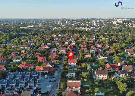 DOM Z DUŻĄ DZIAŁKA W SUPER LOKALIZACJI BIELSKA B
