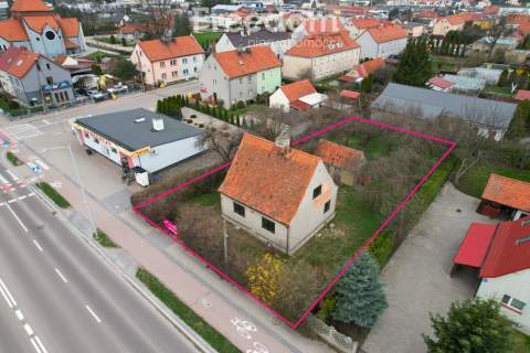 Na sprzedaż niewielki domek w Ełku o pow. 85 m2.