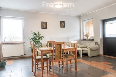 Motel na sprzedaż, pokoje pracownicze