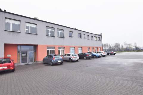 Biura - 3 pomieszczenia - 96 m2- parking, ochrona