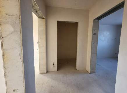 Dwupoziomowy apartament z ogrodem w Chwałęcicach