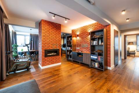 Nietuzinkowy apartament.Ul. Aleksandry Piłsudskiej