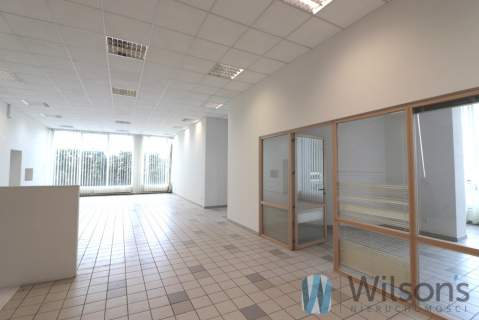 Biuro w Pruszkowie 300 m2 z miejscami parkingowymi