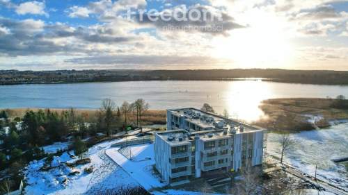 Gotowy do wprowadzenia apartament nad jeziorem