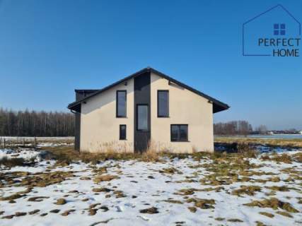 Połowa bliźniaka w Żorach obok lasu i jeziora