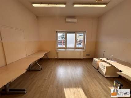 Biuro na sprzedaż, 630 m2, Częstochowa