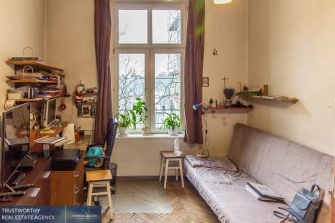 Cztery pokoje, balkon, ul. Dluga