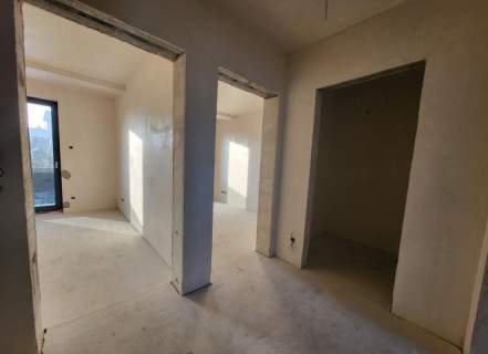 Dwupoziomowy apartament z ogrodem w Chwałęcicach