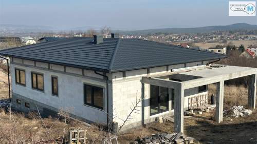 WYJĄTKOWY DOM NA WZGÓRZU W KIELCACH, PIĘKNY WIDOK 