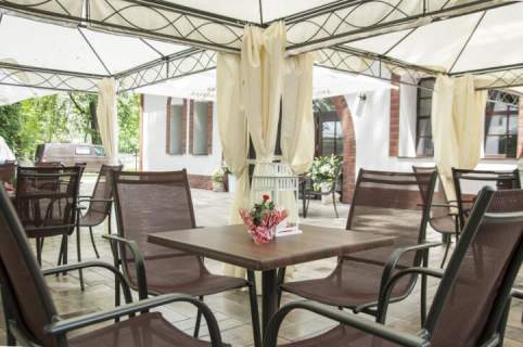 Obiekt restauracyjno - hotelowy