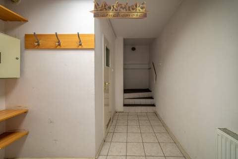 Sprzedam lokal 82 m2 Ursynów Natolin przy Rosoła
