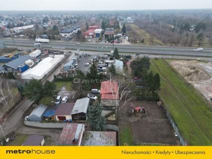Działka z przeznaczeniem usługowo mieszkaniowym