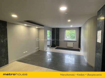 Nieruchomość komercyjna na sprzedaż, 640 m2, Łódź
